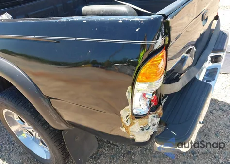 2004 Toyota Tacoma Prerunner из США, поврежденный, VIN 5TEGM92N24Z381002